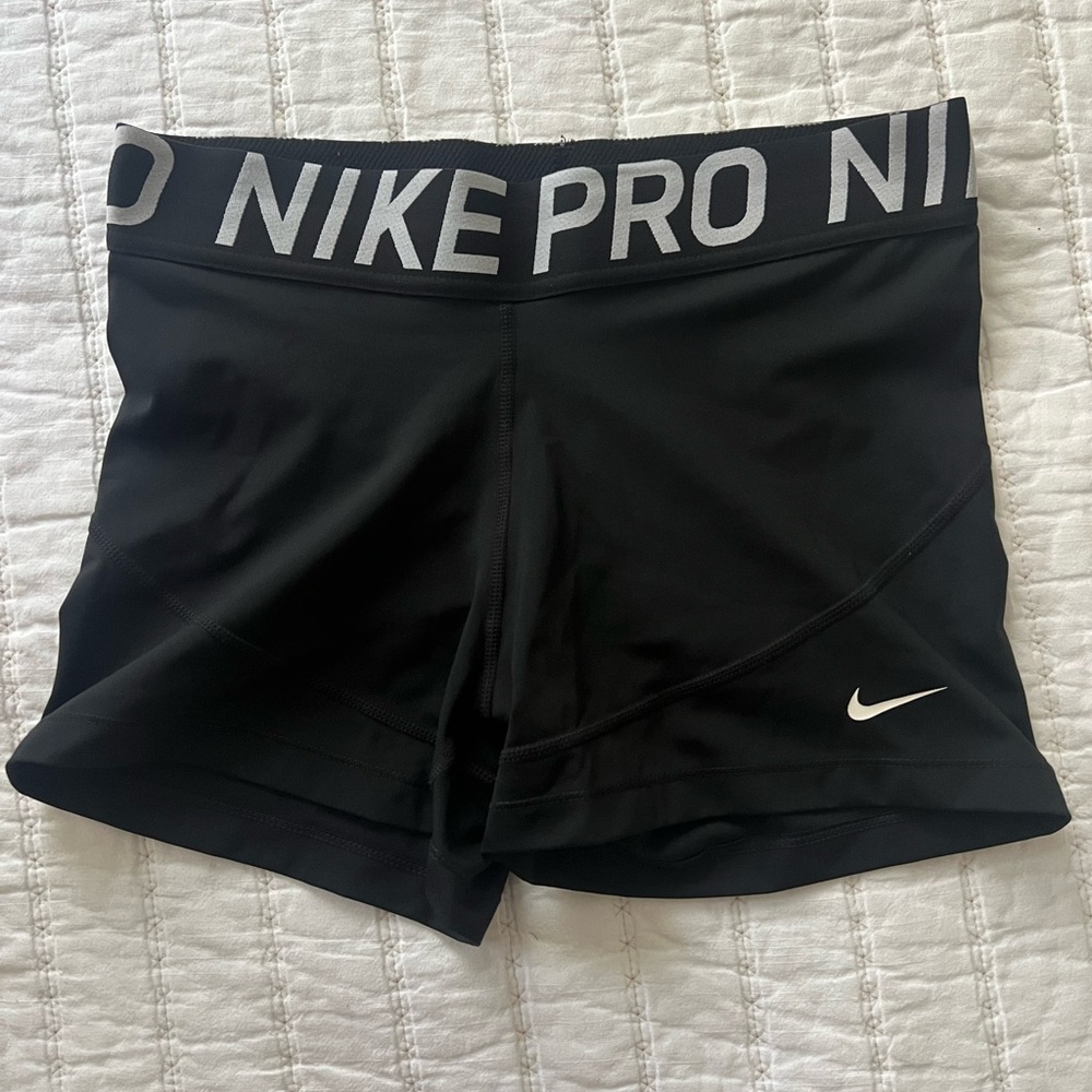Nike Pro Women's Athletic Black Shorts
